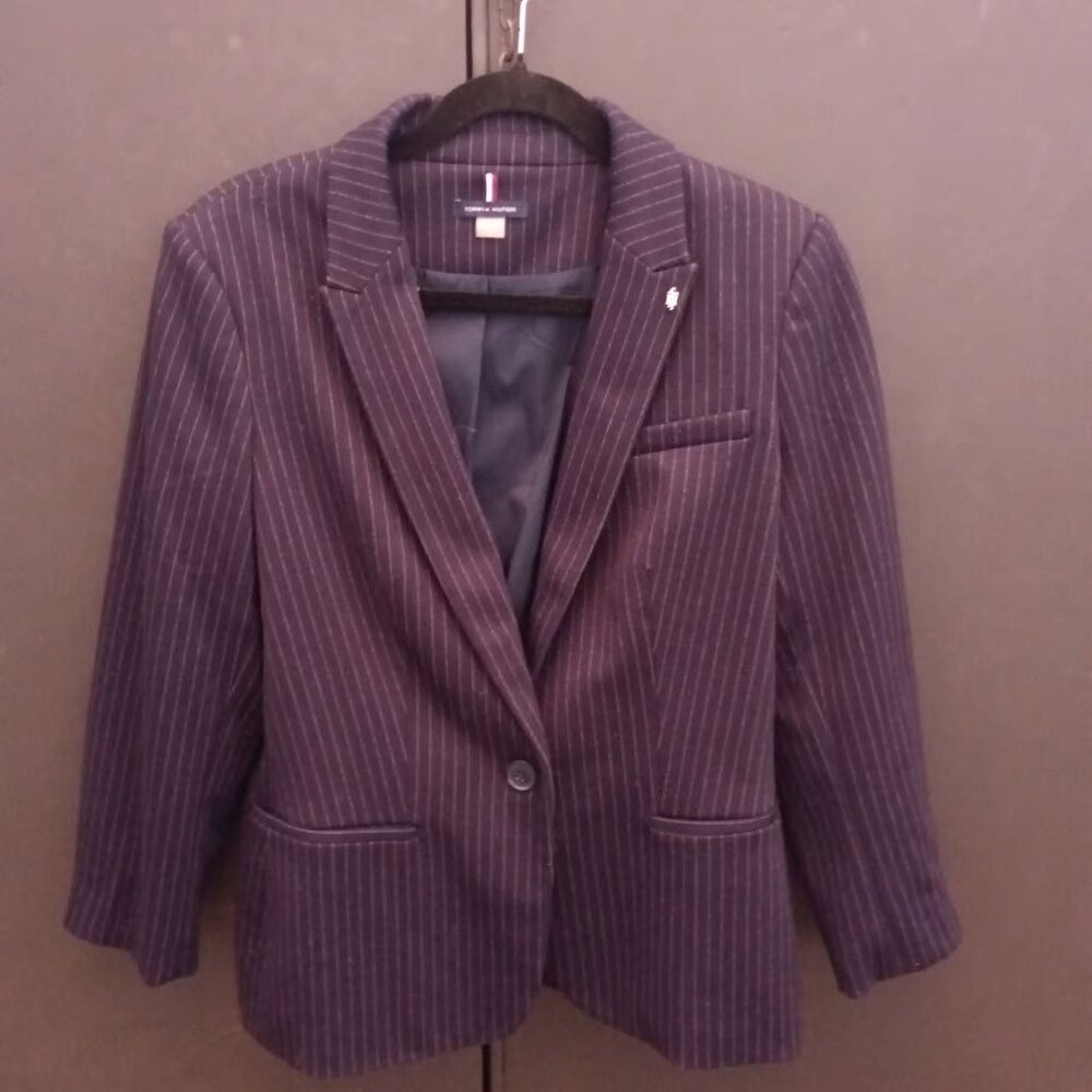 Women's Tommy Hilfiger Navy Pinstriped Blazer - Size 12
